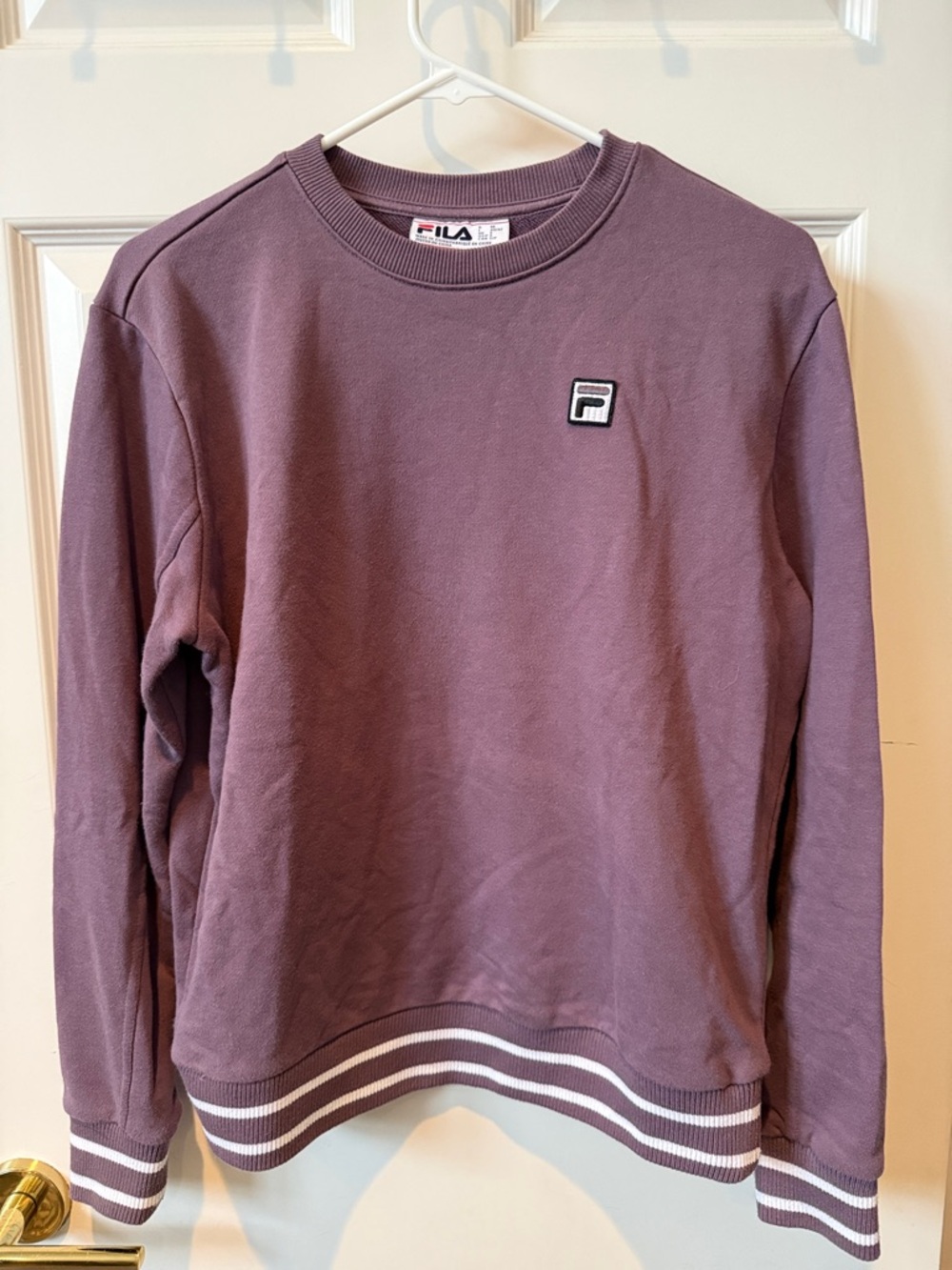 FILA Women’s Crewneck Sweatshirt in Mauve with Stripe Hem